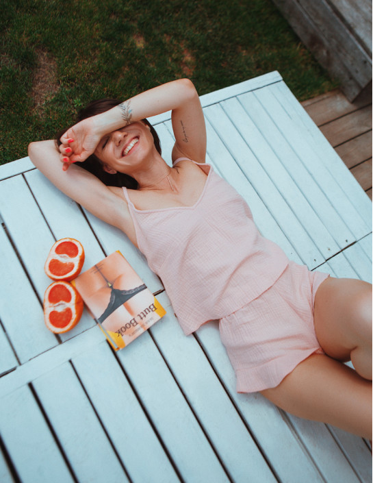 Pajama set with top and ruffled shorts powder