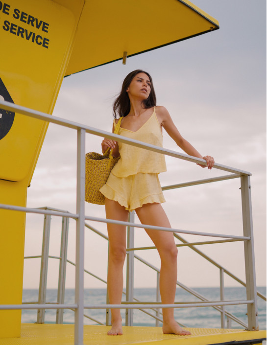 Pajama set with top and ruffled shorts yellow