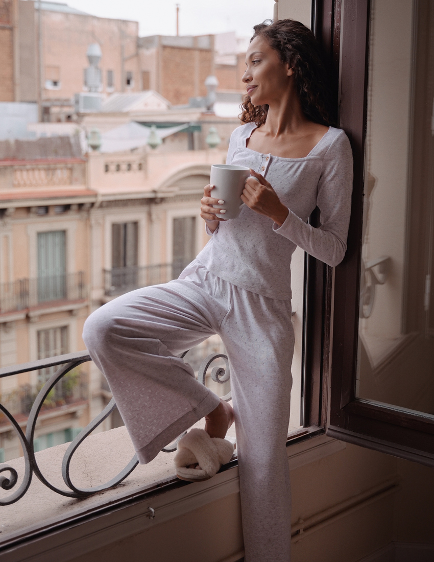 Set: Buttoned Long Sleeve Top and Flared Pants in Coffee
