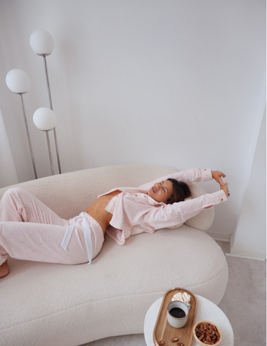 Set: Cropped Flannel Shirt and Pants in Pink