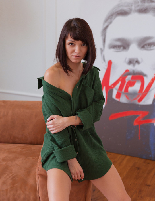 Oversized Shirt-Dress in Green Muslin