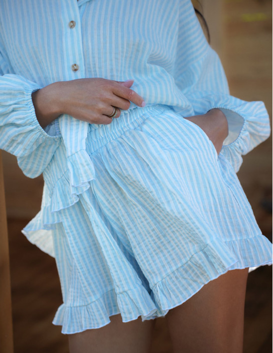 Set: ruffle shirt and muslin pocket shorts; blue stripe