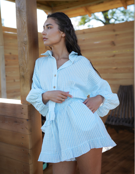 Set: ruffle shirt and muslin pocket shorts; blue stripe